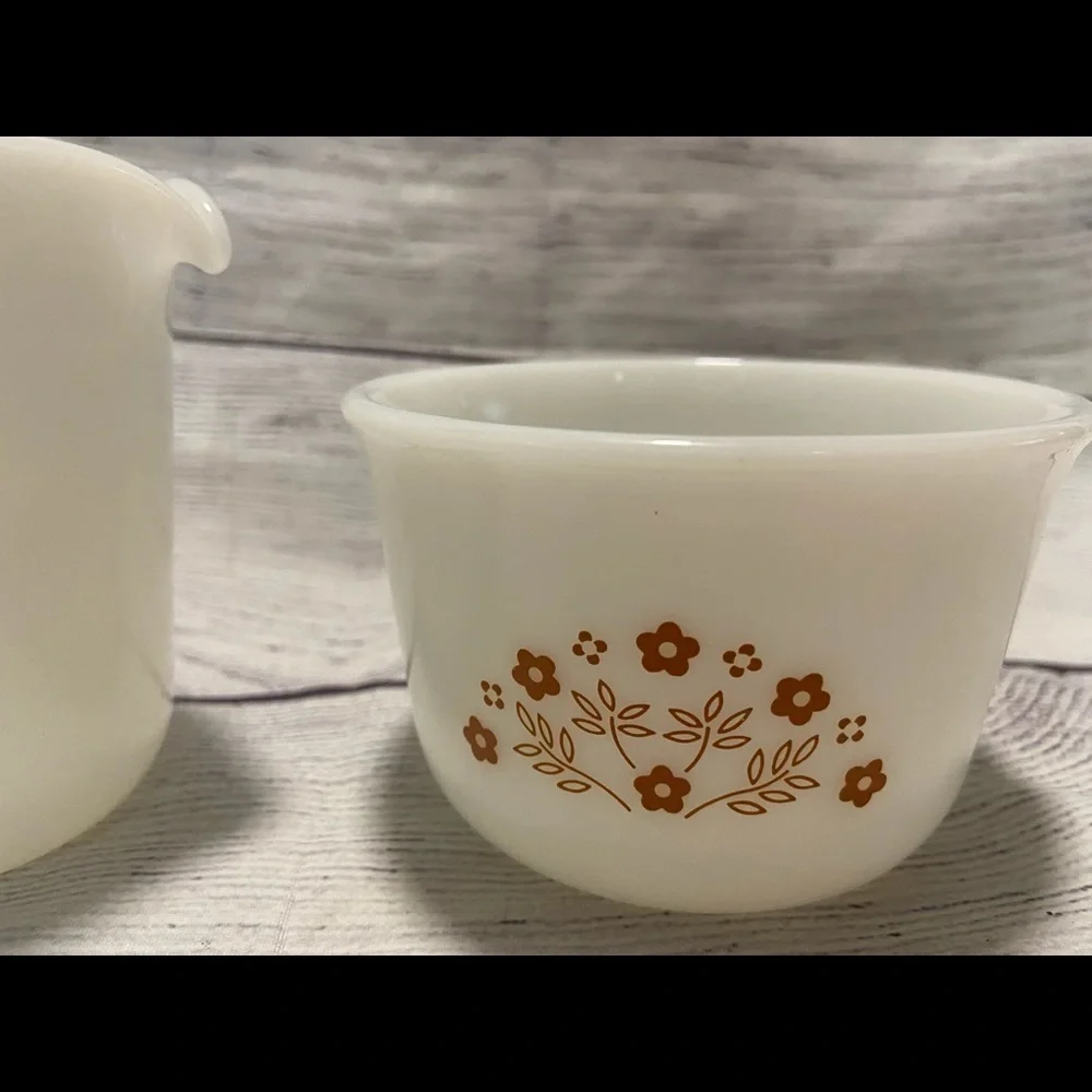 Pyrex Corning Summer Impressions CreamerSugar Bowl